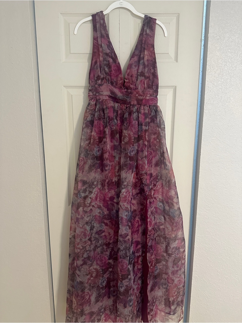 Lulu's Plum Floral V-Neck Maxi Dress
